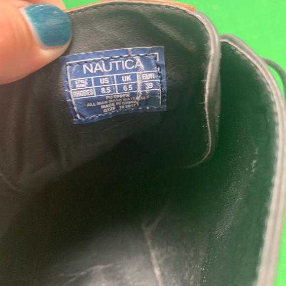 Náutica booties, size 8.5 - Picture 6 of 7